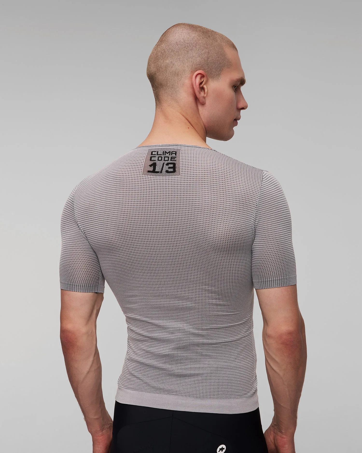 Canottiera grigia da ciclismo da uomo Assos 1/3 SS Skin Layer P1 p1140450-1o
