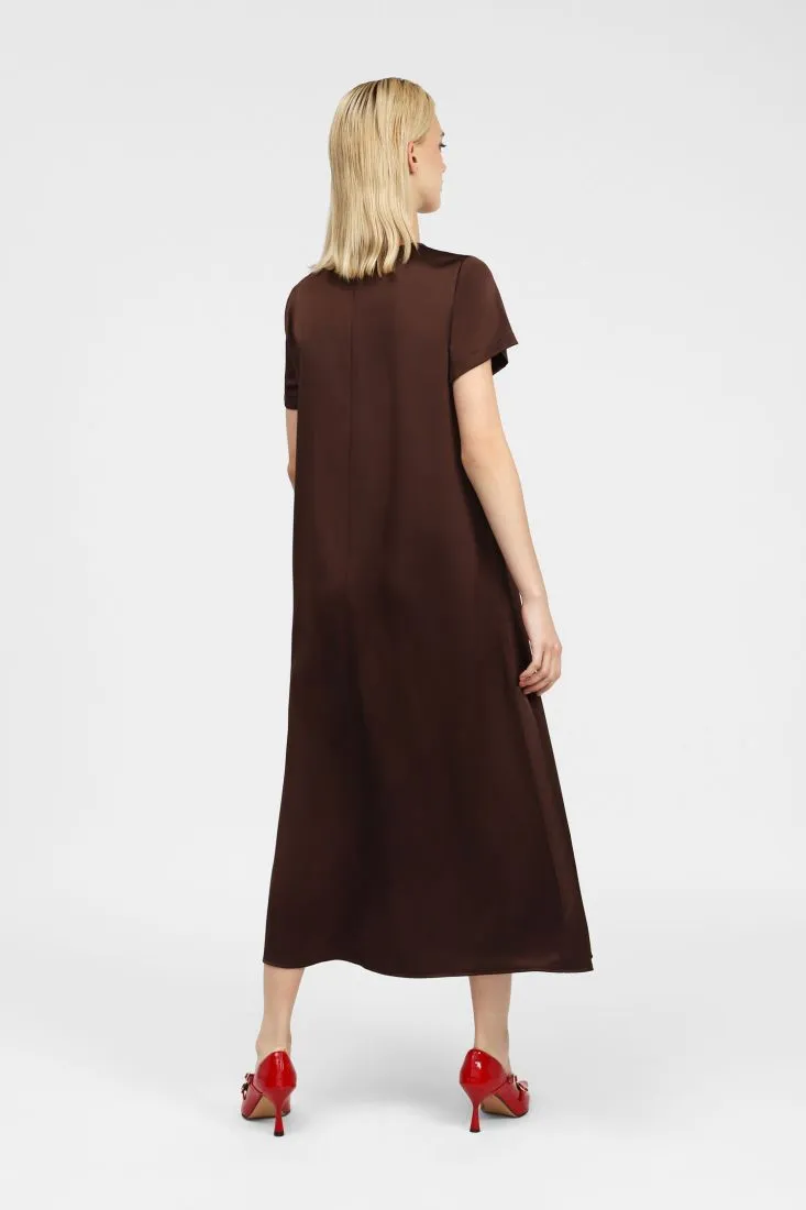  Dress with short sleeves and back zip closure    