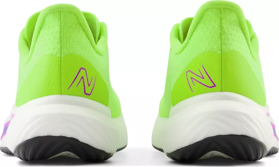 Scarpe da running New Balance FuelCell Rebel v3