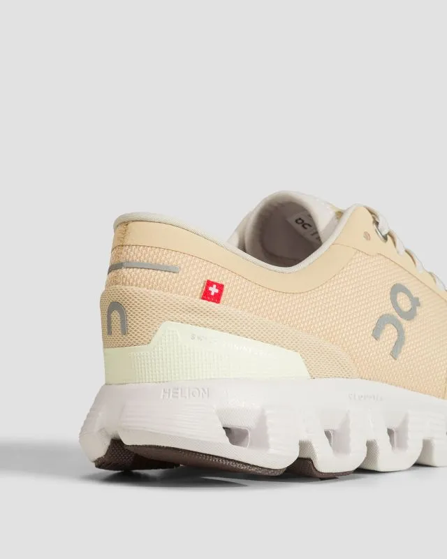 Scarpe sportive da donna On Running Cloud X 3