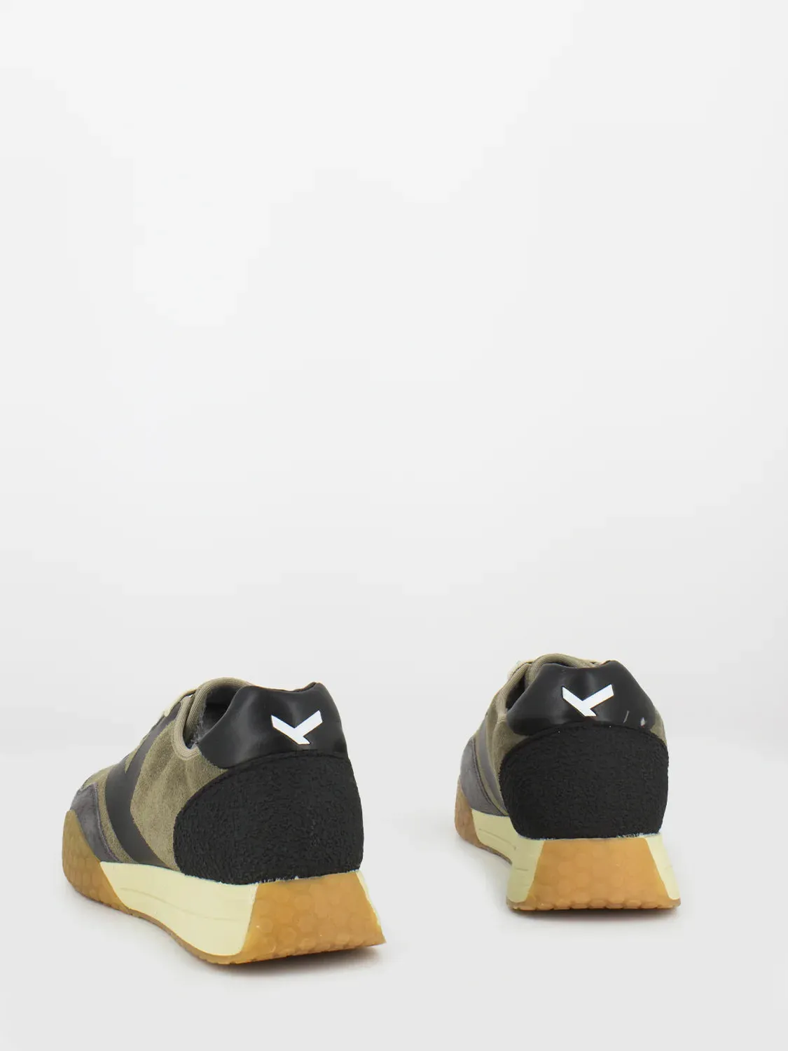 Sneaker in Suede Keh-Noo / Green