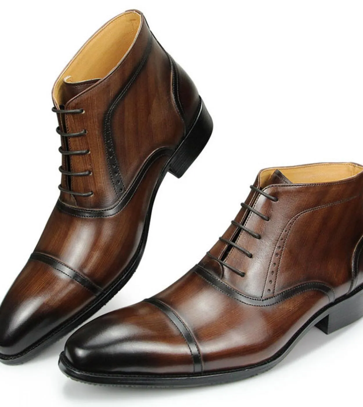 Stivaletti in vera pelle da uomo di lusso Fashion Casual Zapatos De Hombre Suit Sicurezza sul lavoro Punta a punta Cool Trendy B
