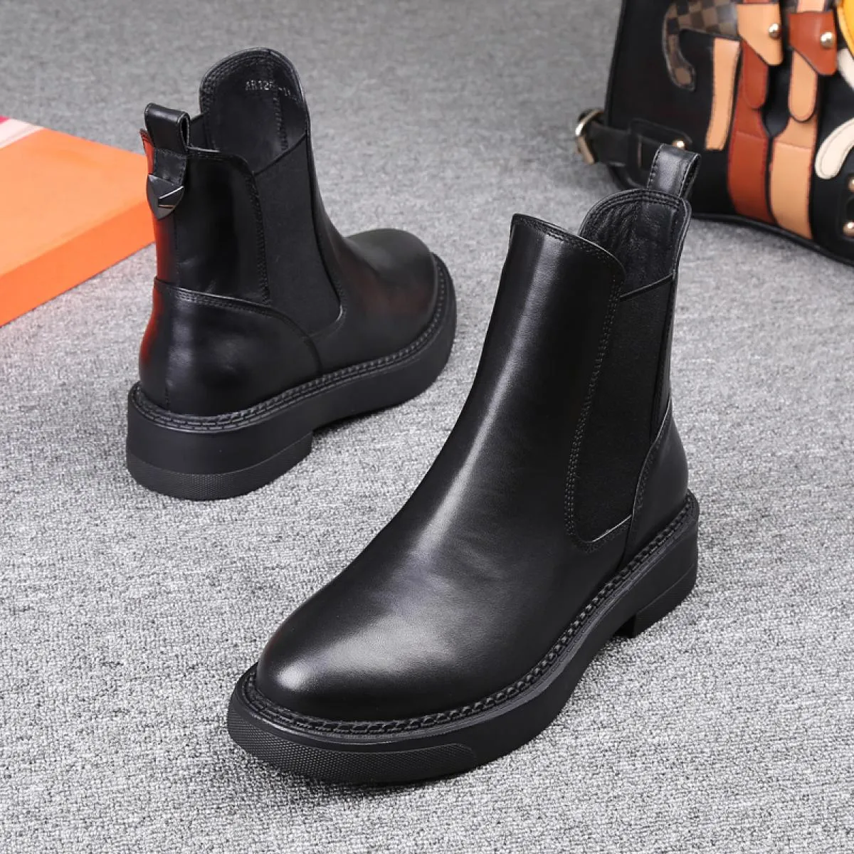 Stivali da donna in pelle di mucca moda di lusso scarpe invernali in pelliccia calda stivali Chelsea da donna con plateau alla c